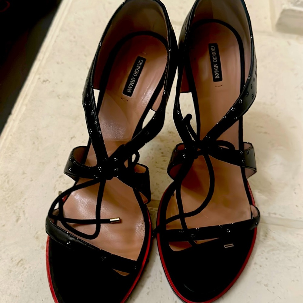 Giorgio Armani Black heel with red trim